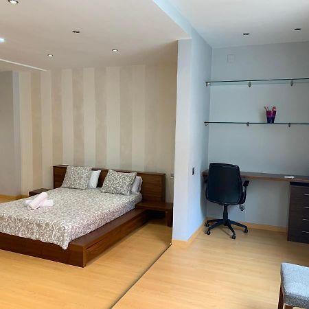 Luxury Apartment Mercat Central Таррагона Екстер'єр фото