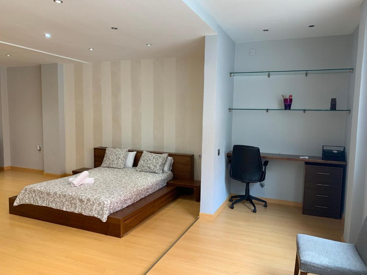 Luxury Apartment Mercat Central Таррагона Екстер'єр фото